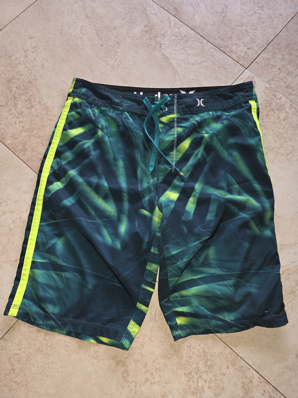 Hurley Men’s Green Tie-Dye Swim Trunks